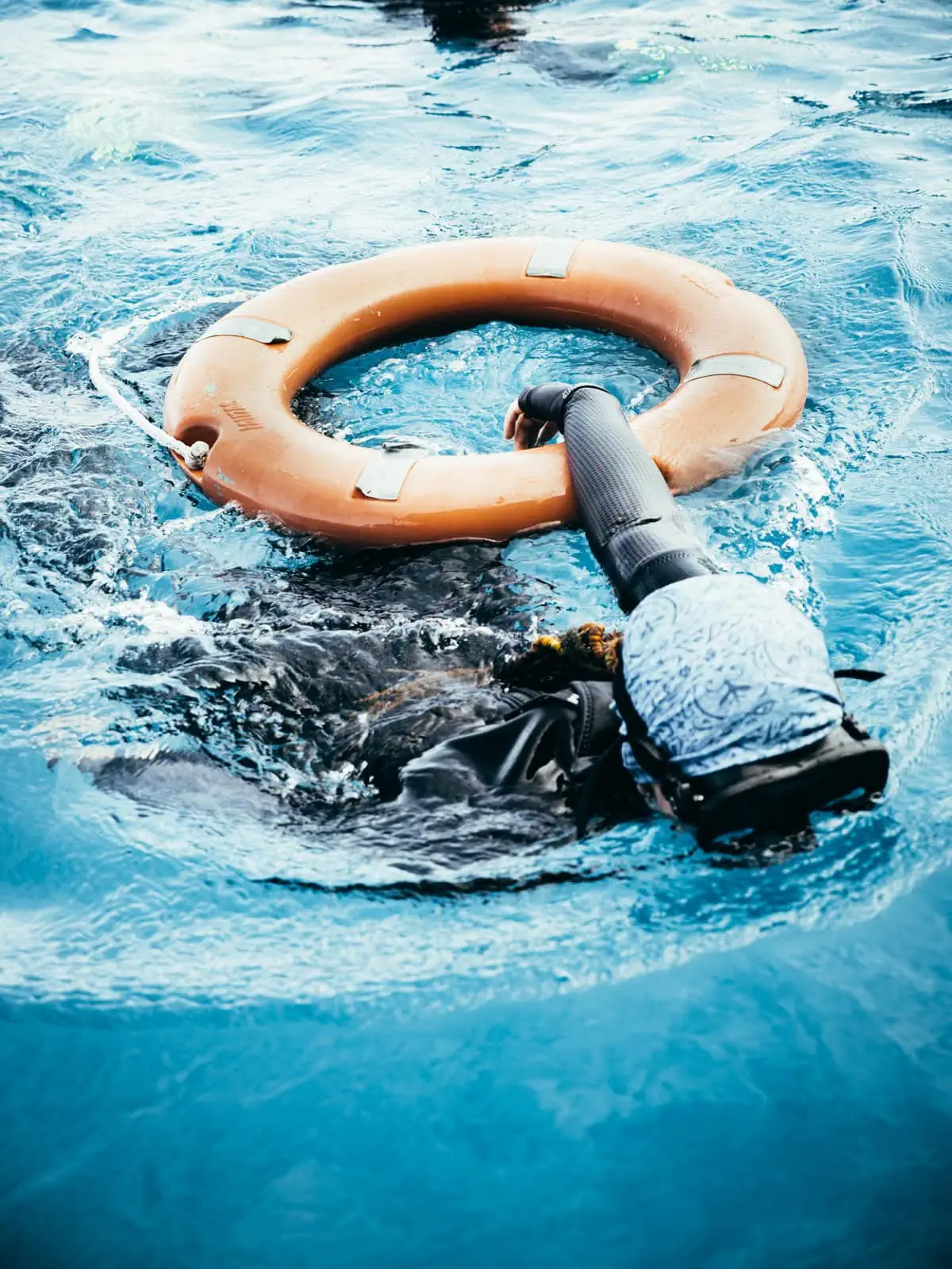 Rescue course lifebuoy training koh tao